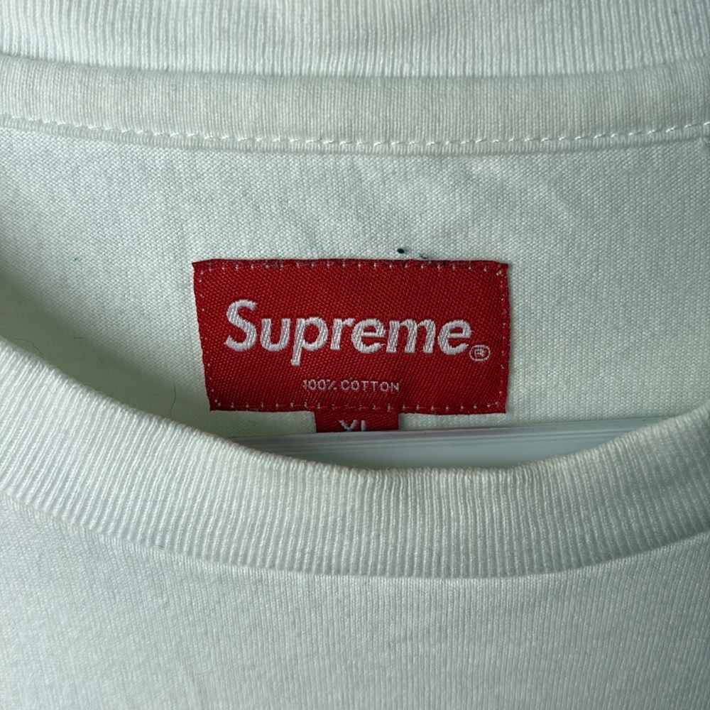 Supreme White Short Sleeve Tee - Picture 3 of 3